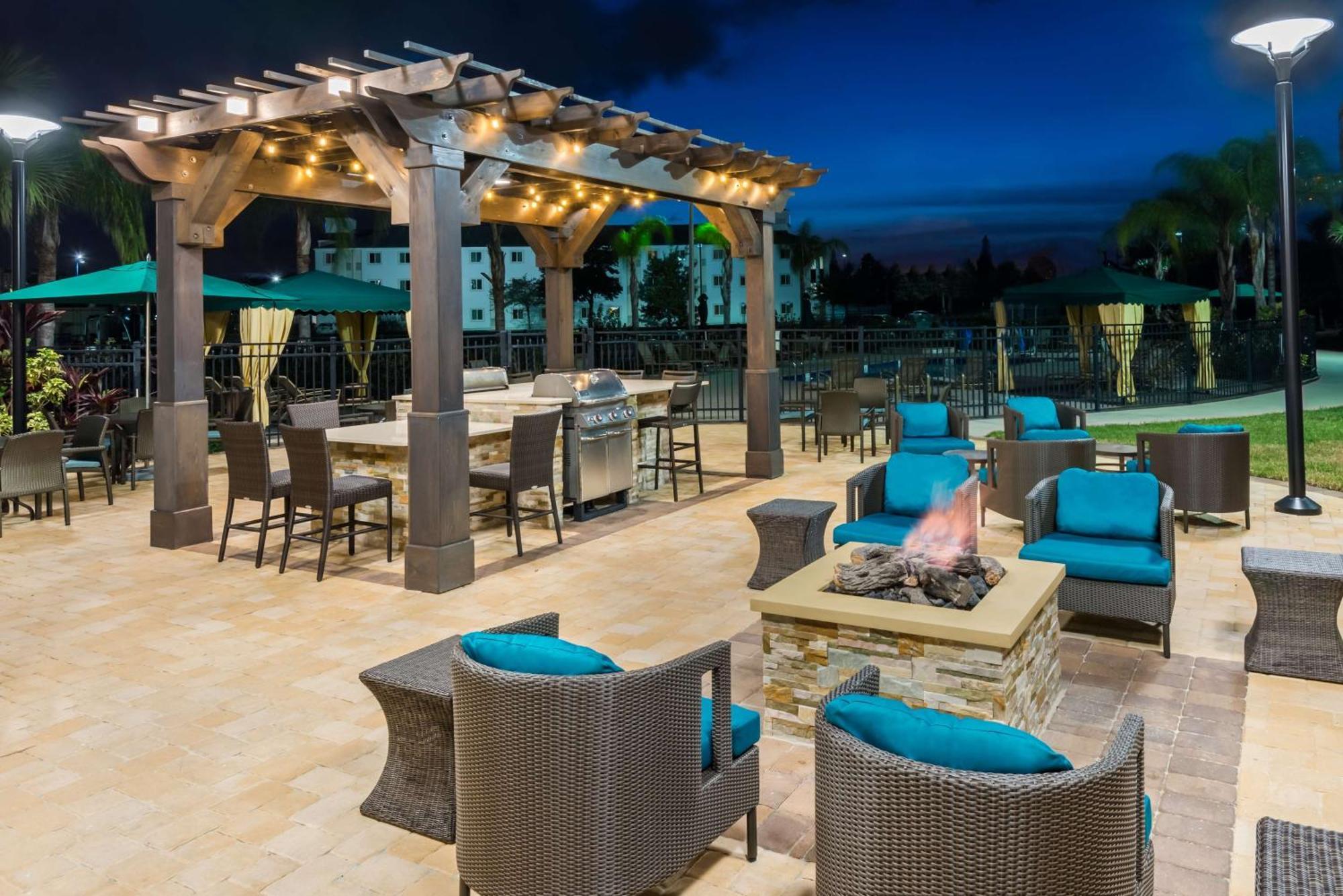 Homewood Suites By Hilton Orlando-Nearest To Universal Studios Экстерьер фото